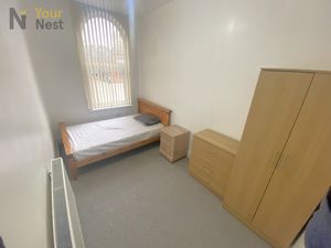 Photo 8- click for photo gallery